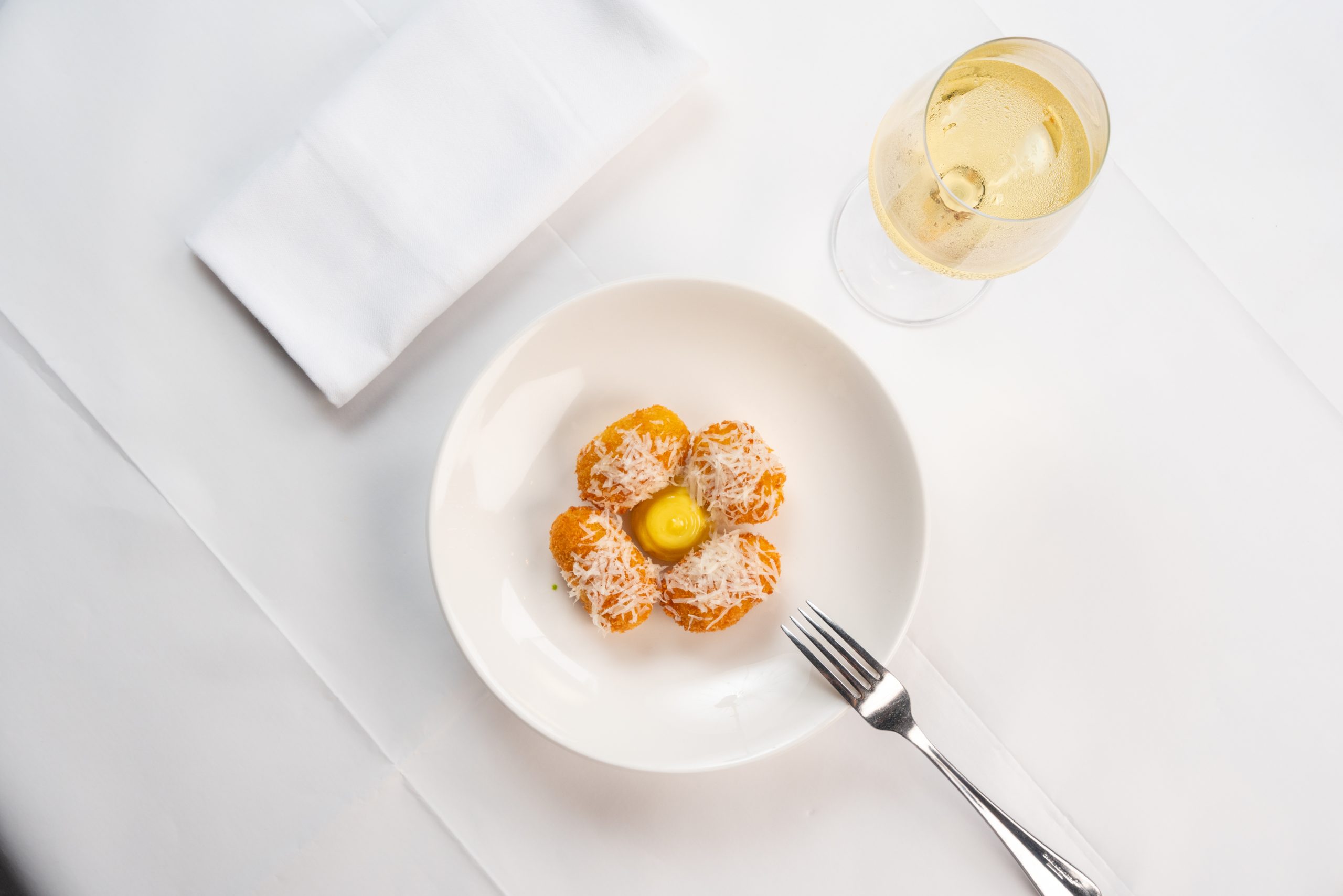 Cinq a Sept Happy Hour London Bistrot Wild Honey